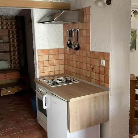 Semesterbostad Family House Simba