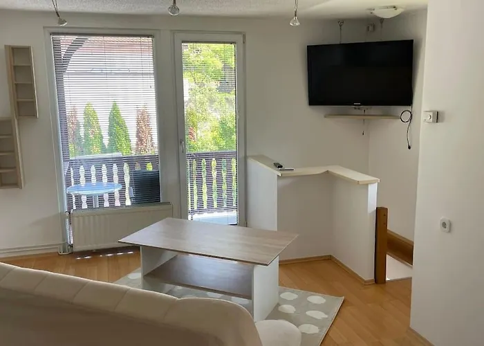 Family House Simba * 斯玛杰克托莱塞