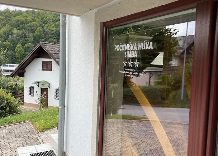 度假居 Family House Simba *